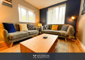 2 Bedroom Guesthouse in Shrewsbury with Parking